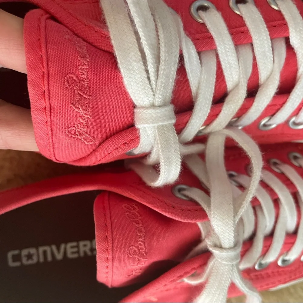 Converse limited edition